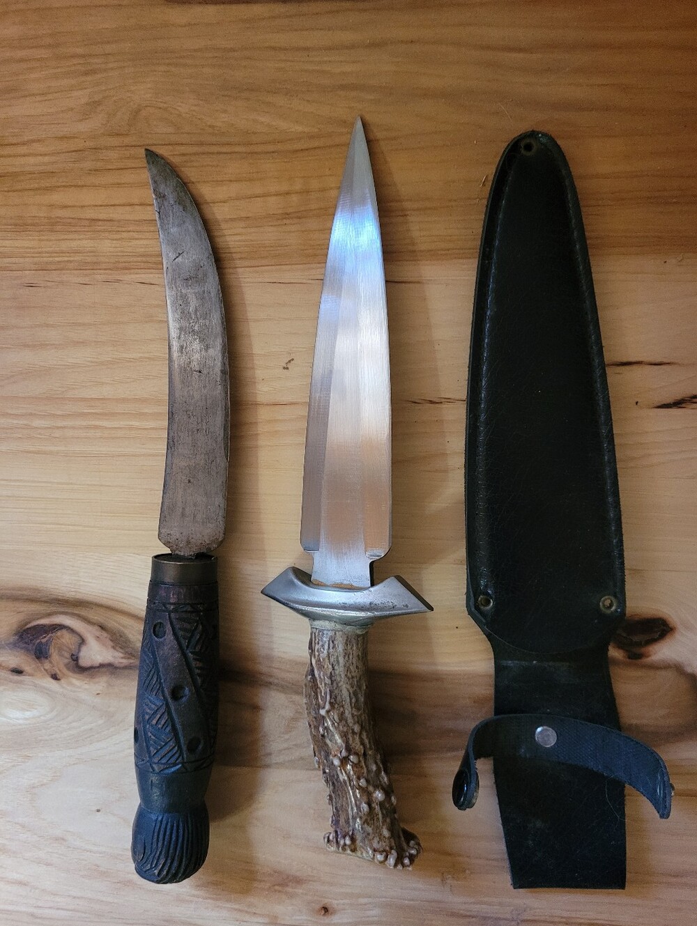 Stag Dagger Knife With Sheath And Cerimonial Knive With Handcarved Wood Handle.